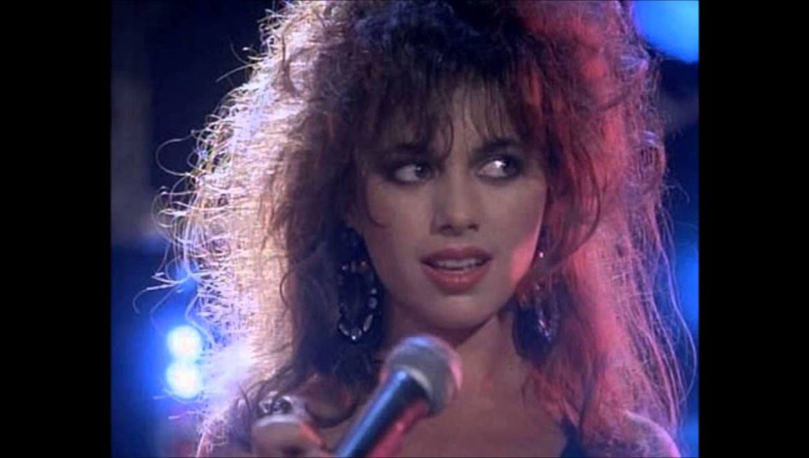 Sexy Photos Of Susanna Hoffs Which Will Leave You Speechless The