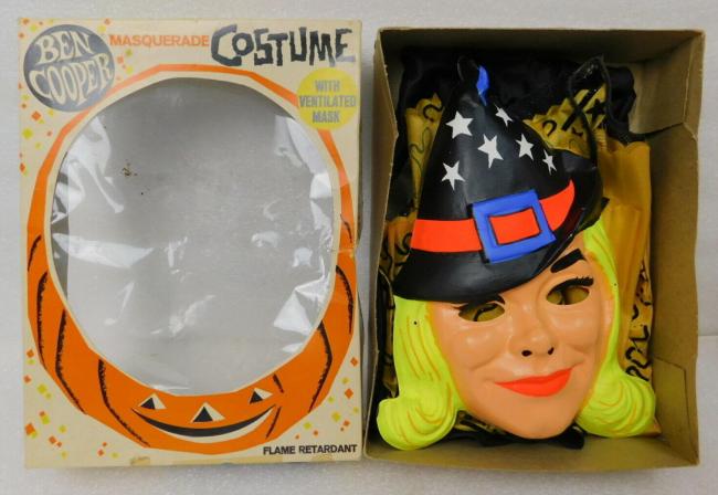 Do You Remember When Your Halloween Costume Came In A Box The Old