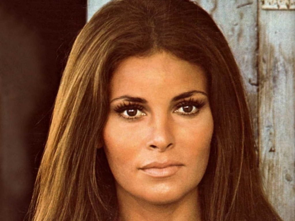 1024px x 768px - Top 10 Hottest Women of The '60s - The Old Man Club