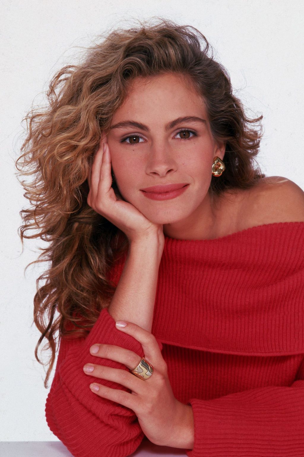 20 Sexy Photos Of Julia Roberts That Will Melt Your Heart - The Old Man